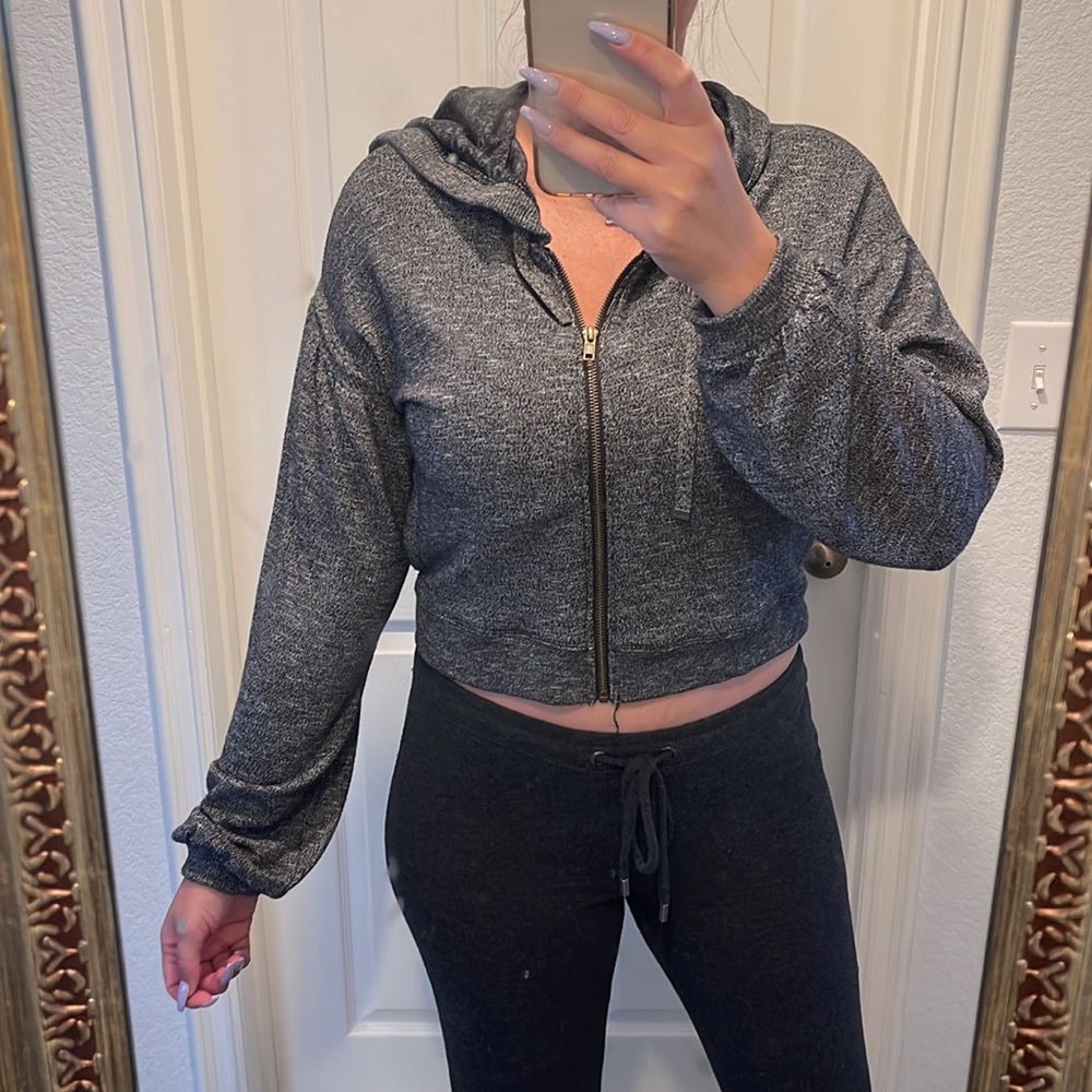 Make + Model Gray Hooded Sweater - image 8